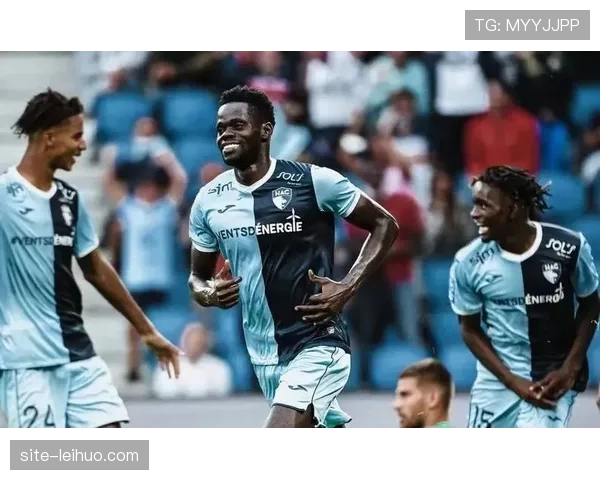 从质疑到接纳:通讯记录升班马勒阿弗尔一个赛季内高位压迫训练理念的转变过程 从质疑到接纳:通讯记录升班马勒阿弗尔一个赛季内高位压迫训练理念的转变过程